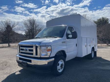 2025 Ford E-350SD Base