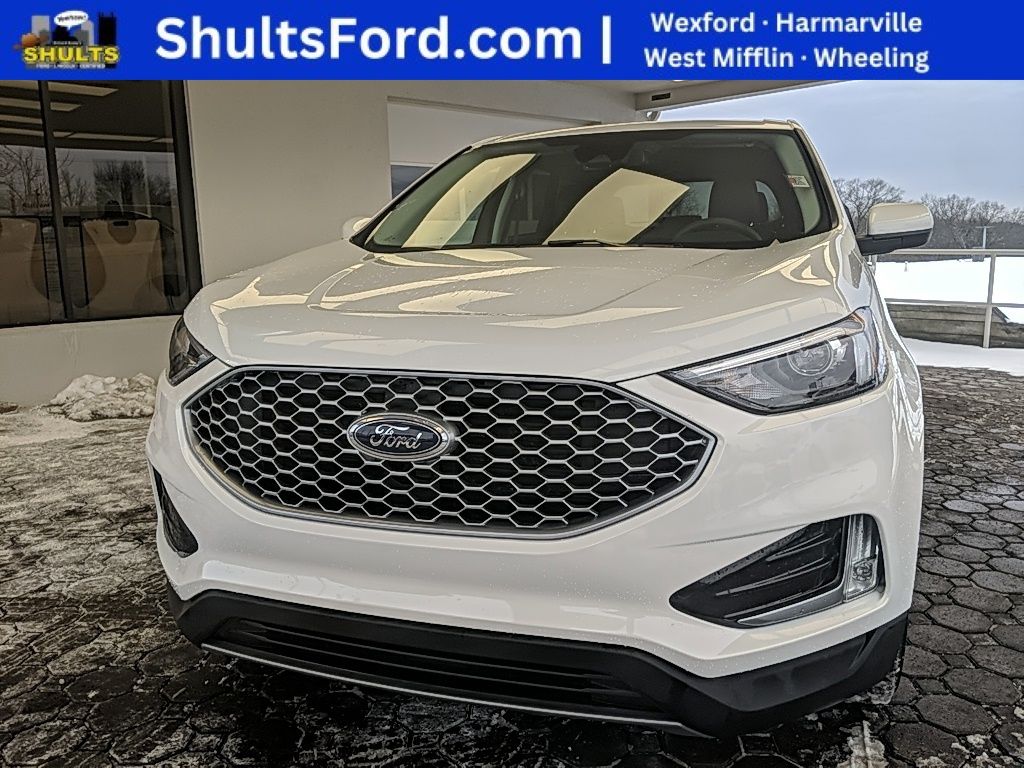Used 2024 Ford Edge SEL