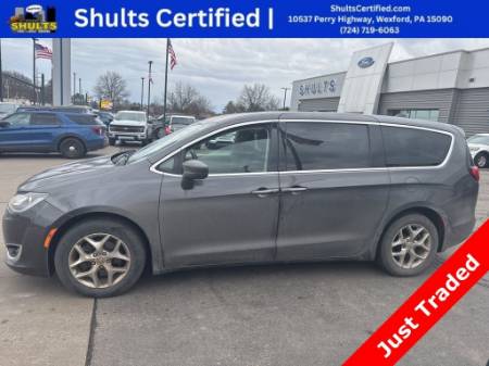 2018 Chrysler Pacifica Touring Plus