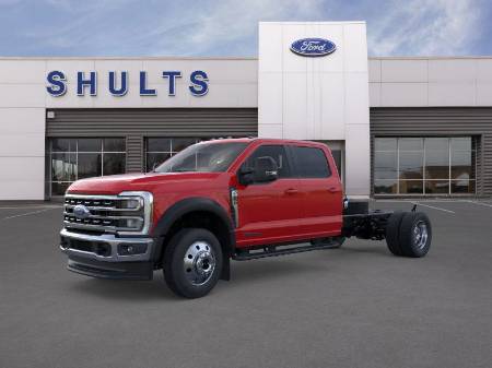 2026 Ford F-550SD LARIAT