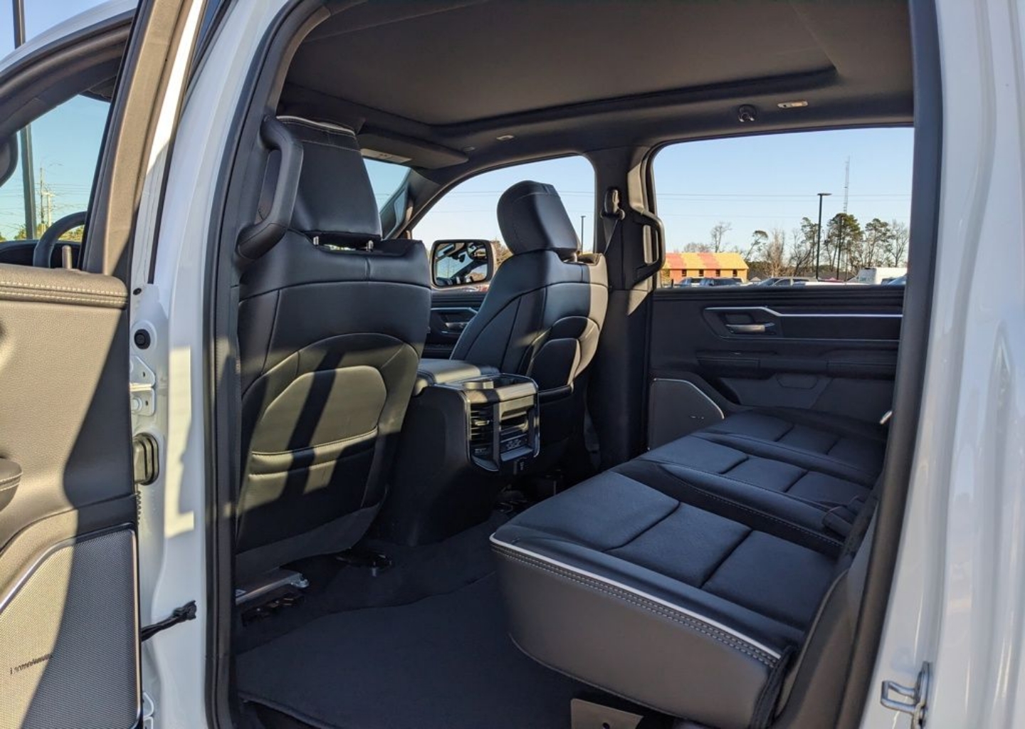 2026 RAM 1500 Laramie - Photo 45