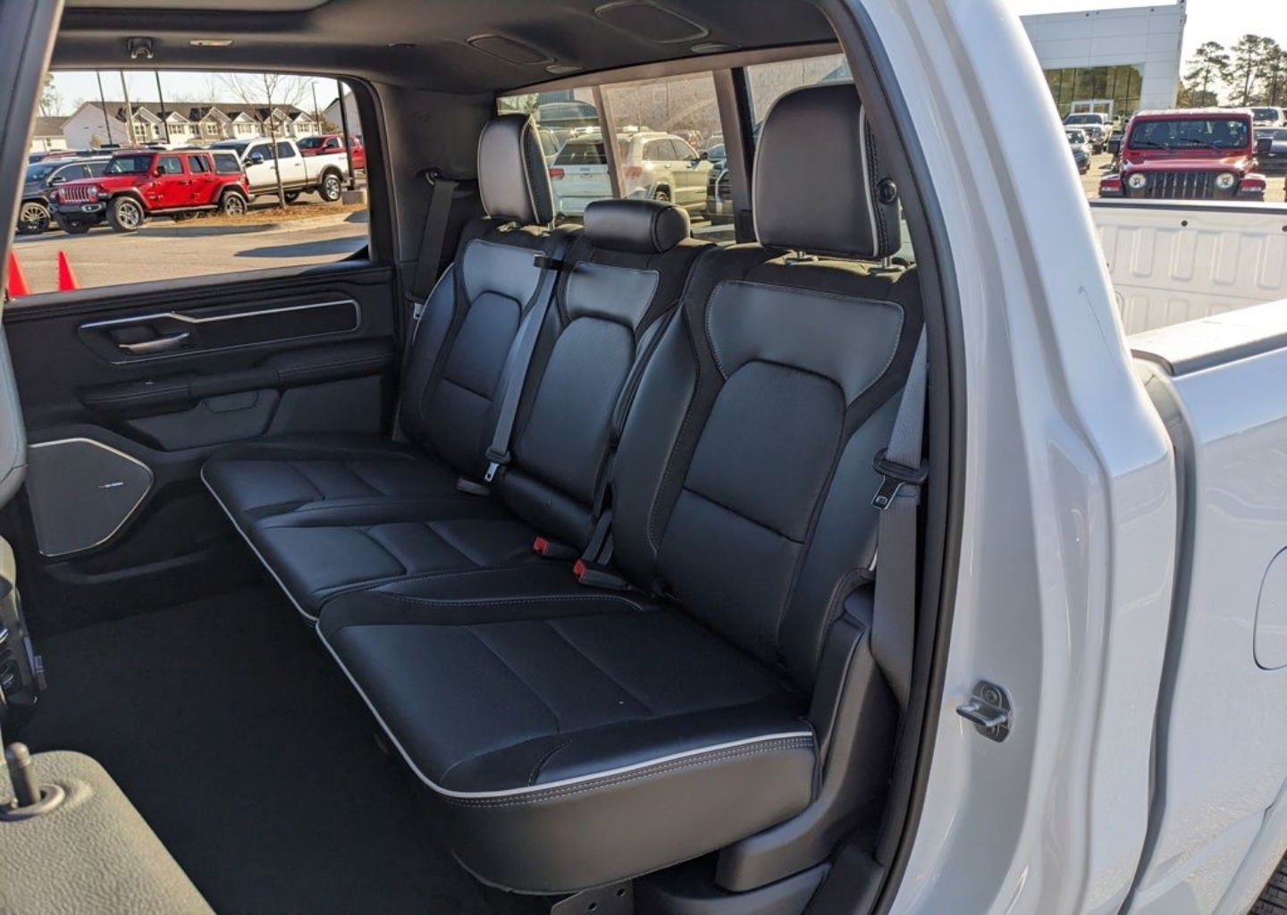 2026 RAM 1500 Laramie - Photo 46