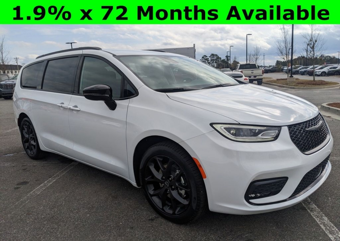 2026 Chrysler Pacifica Select