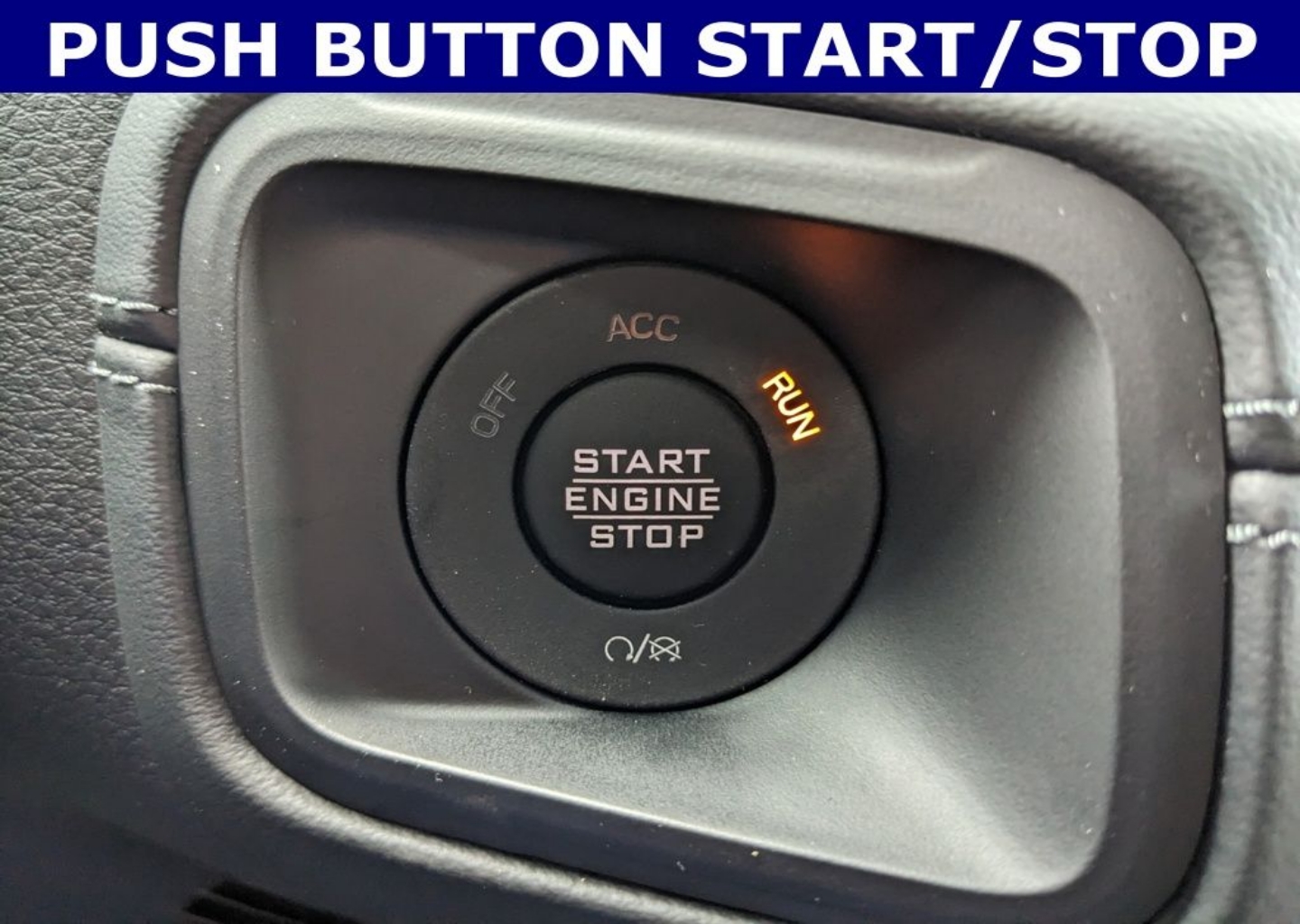 2026 Jeep Wrangler 4-Door Sahara - Photo 11