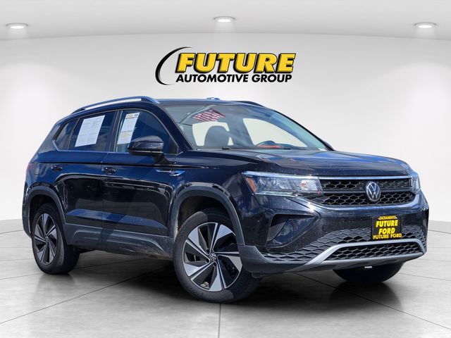 2024 Volkswagen Taos 1.5T SE