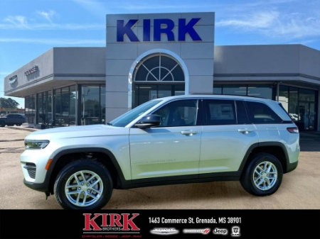 2026 Jeep Grand Cherokee Laredo X