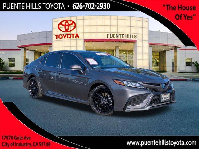 2024 Toyota Camry Hybrid XSE