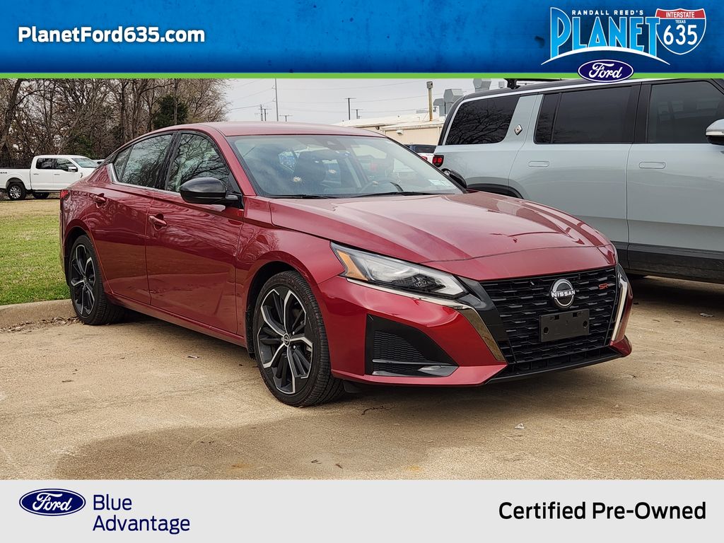 2024 Nissan Altima SR