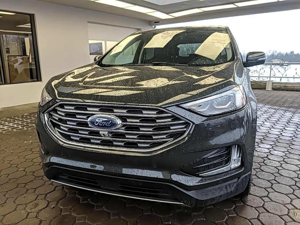 Used 2024 Ford Edge Titanium