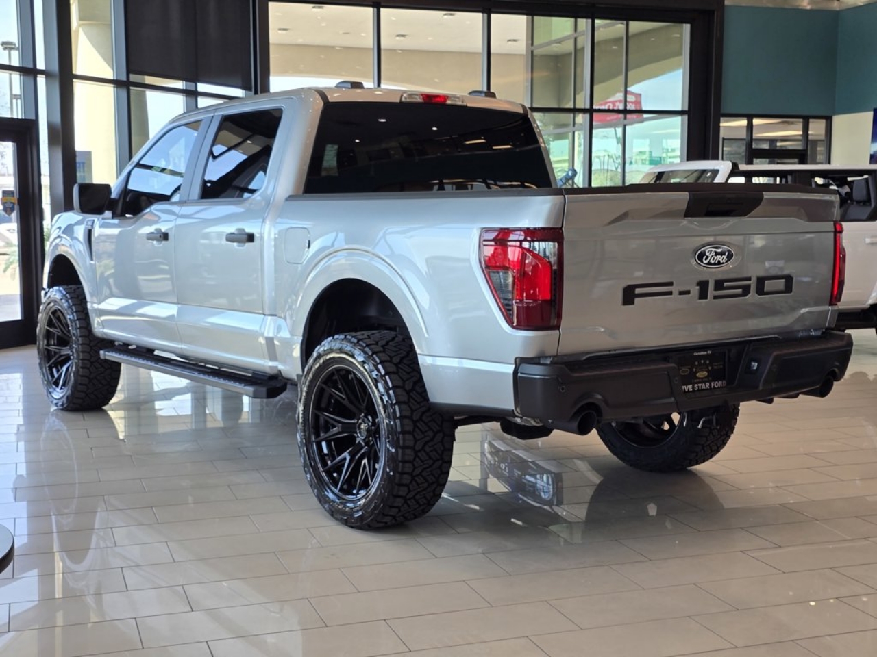 2025 Ford F-150 STX - Photo 6