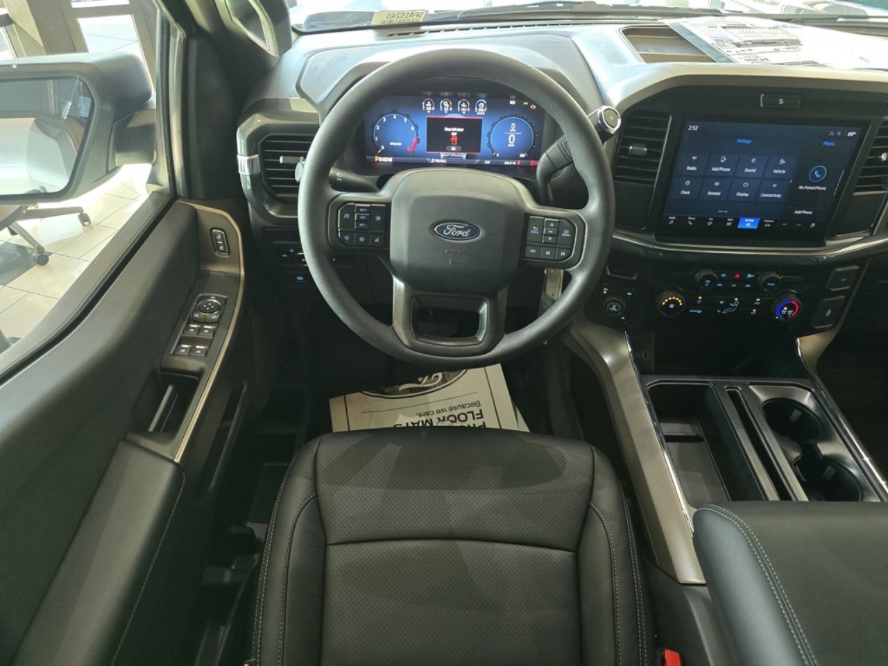 2025 Ford F-150 STX - Photo 14