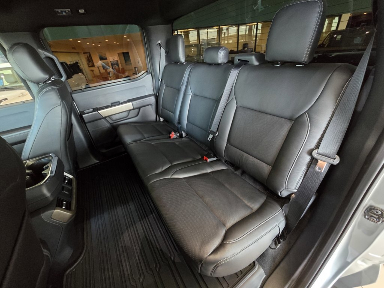 2025 Ford F-150 STX - Photo 18