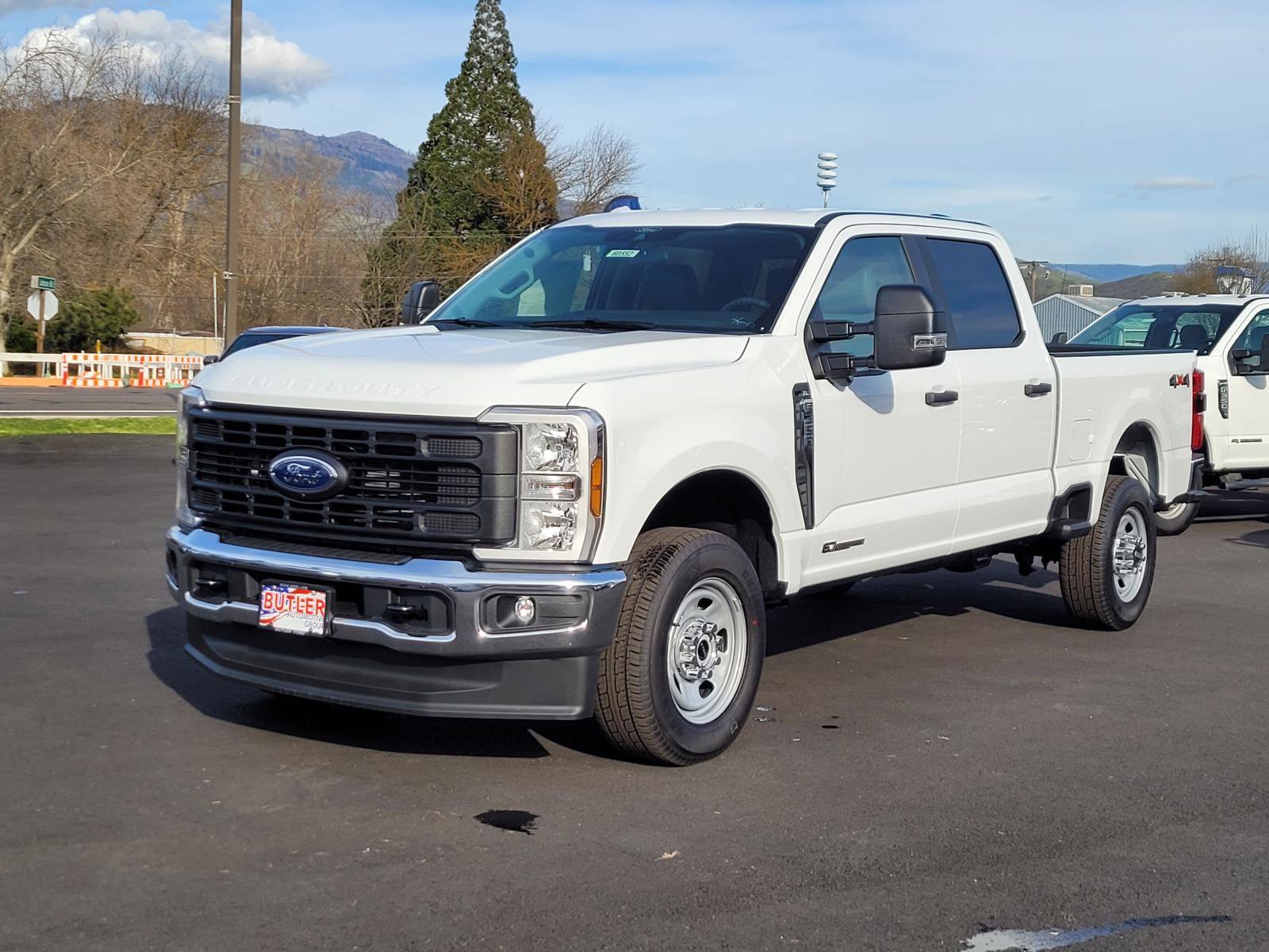 New 2026 Ford Super Duty F-350 SRW XL