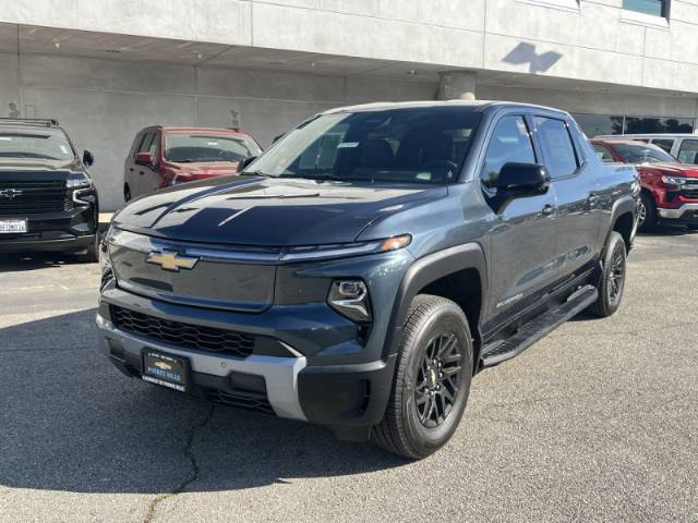 2026 Chevrolet Silverado EV Standard Range LT