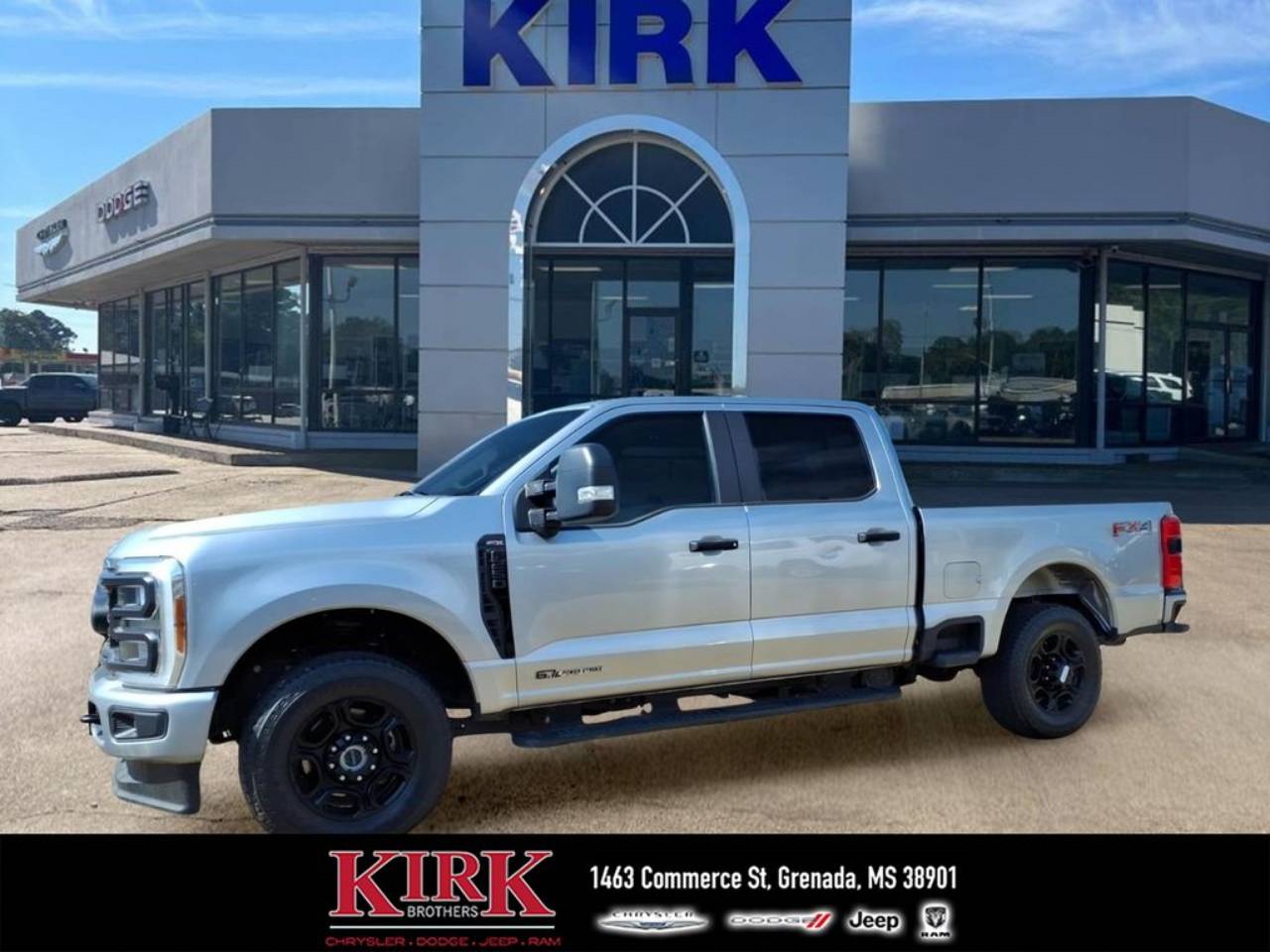 2023 Ford F-250 XL 4x4 Crew Cab 6-3/4' Box's photo