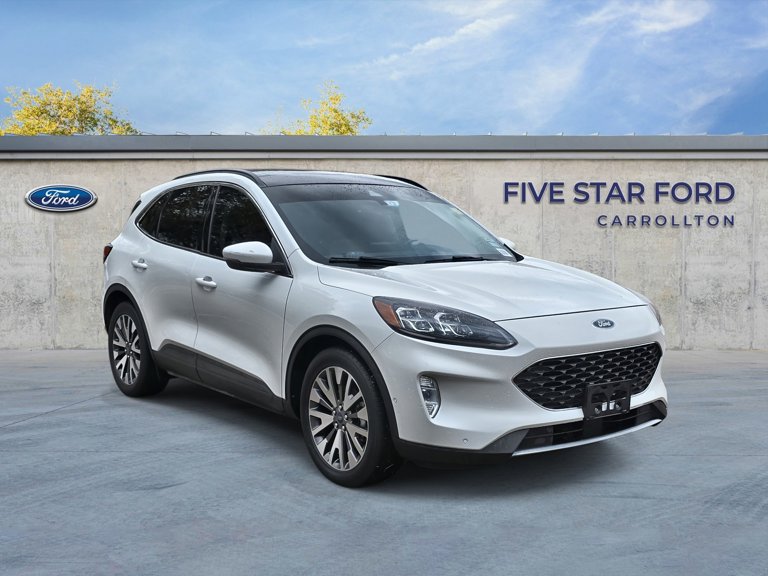 2020 Ford Escape Titanium Hybrid