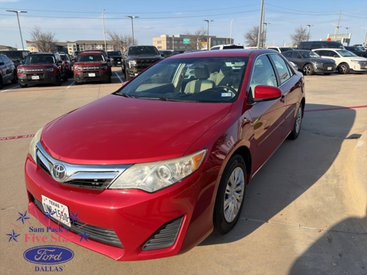 2014 Toyota Camry LE