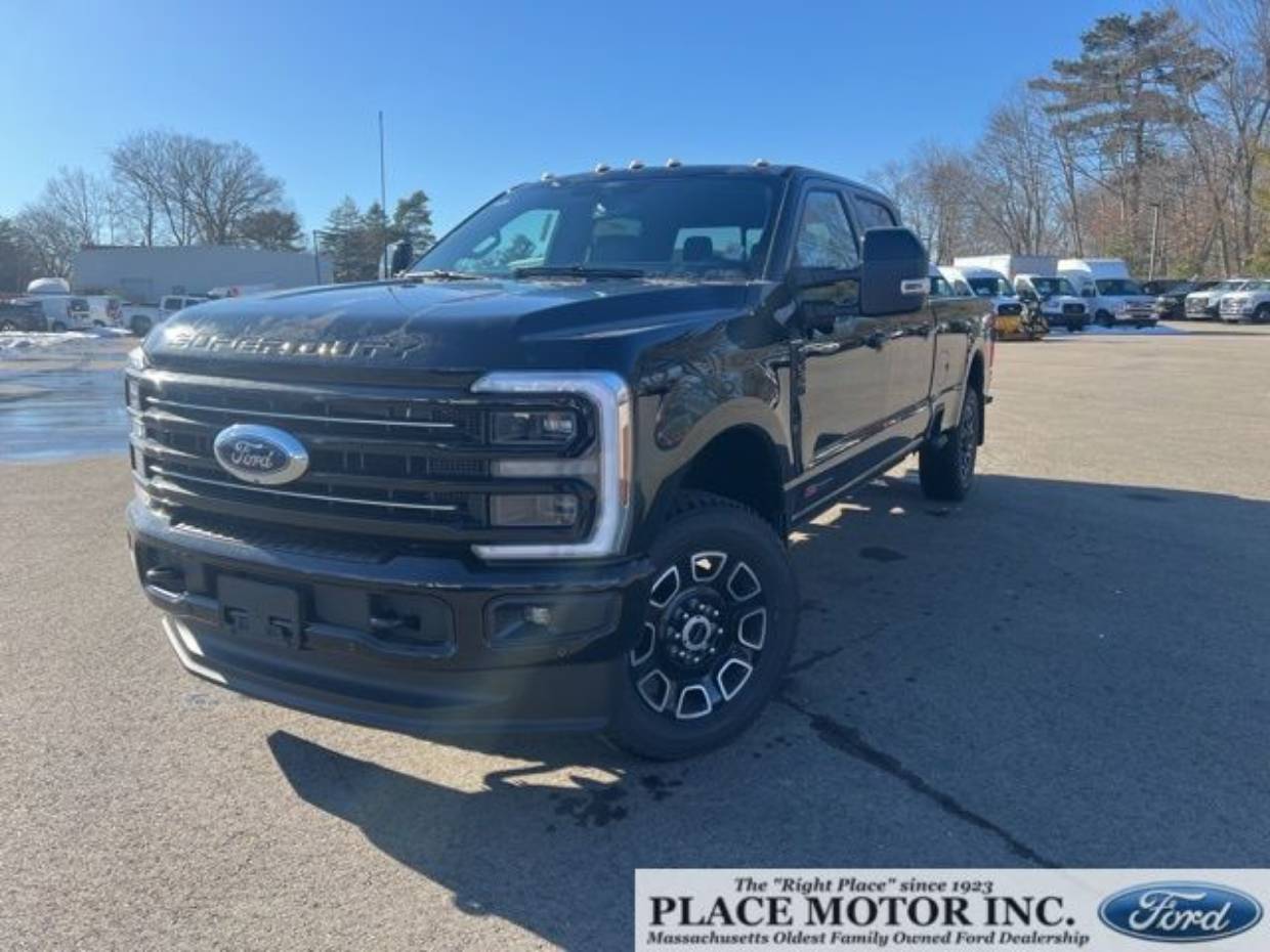 2026 Ford F-350 Platinum 4x4 Crew Cab 8' Box SRW's photo