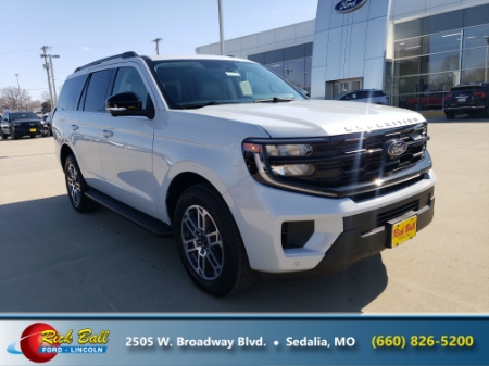 2026 Ford Expedition Active