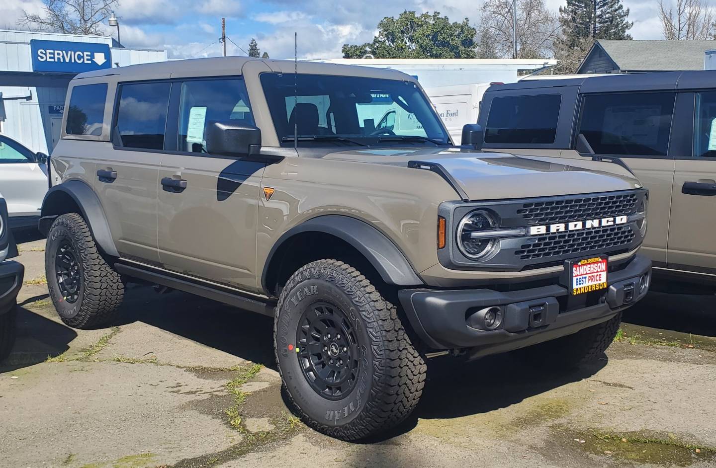 2026 Ford Bronco Badlands 4x4's photo