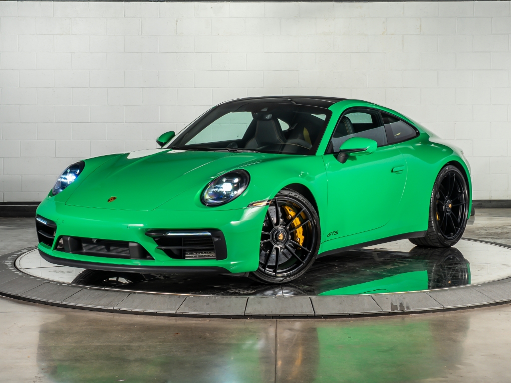 2023 Porsche 911 Carrera GTS