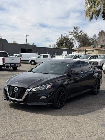 Used 2021 Nissan Altima 2.5 SV