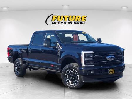 2025 Ford F-350SD Platinum