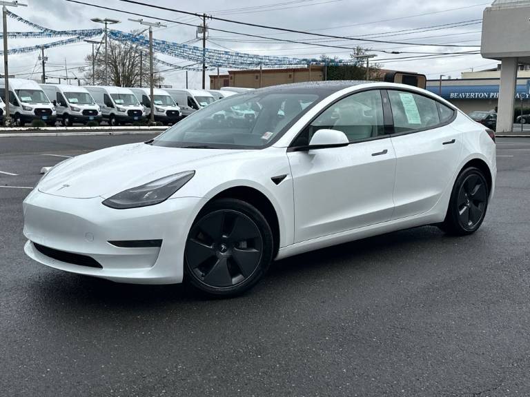 2023 Tesla Model 3 Base