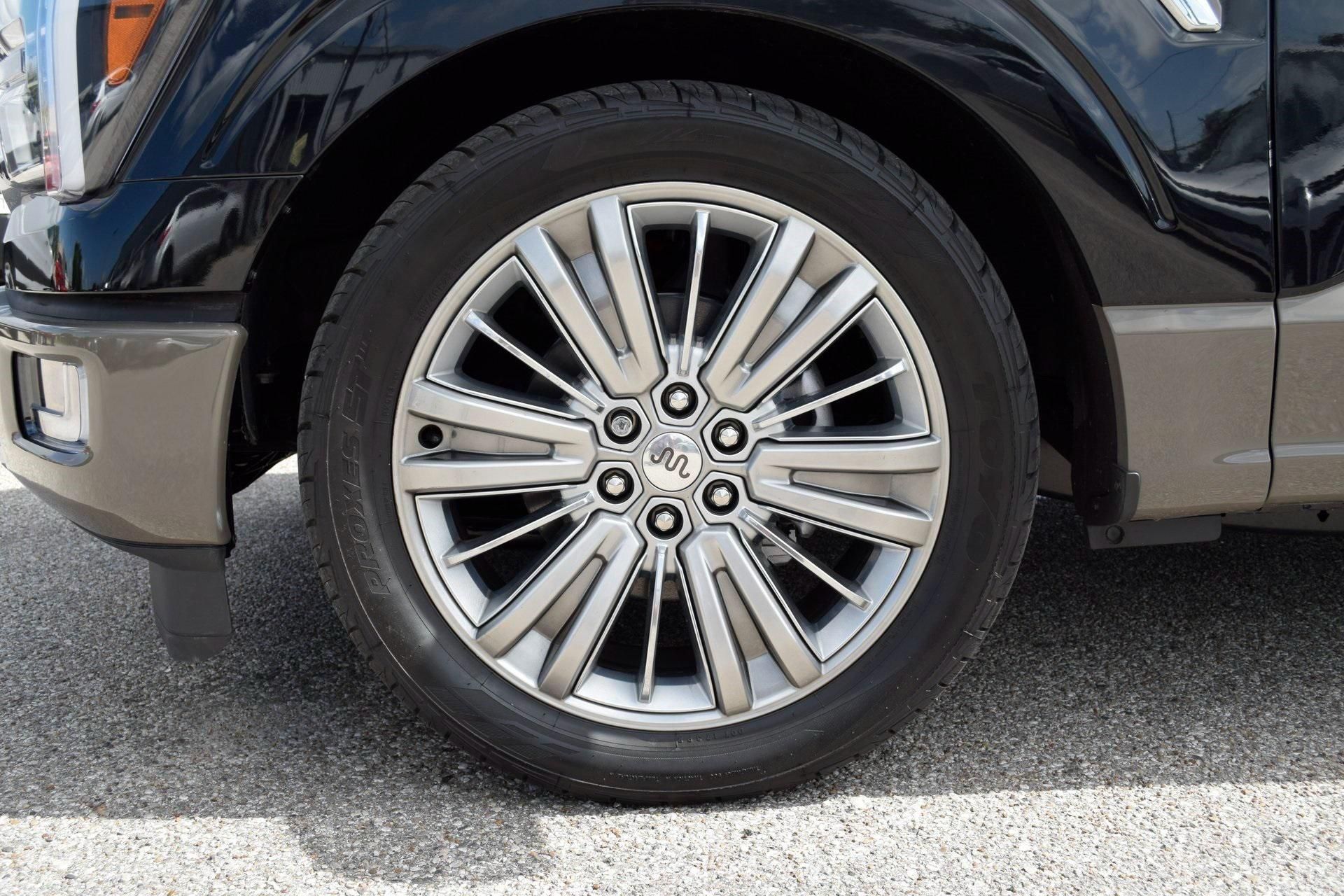 2025 Ford F-150 XL - Photo 19