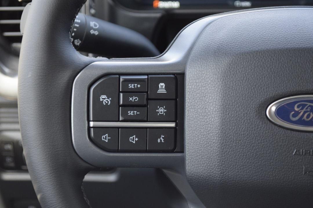 2025 Ford F-350 Super Duty Lariat - Photo 9