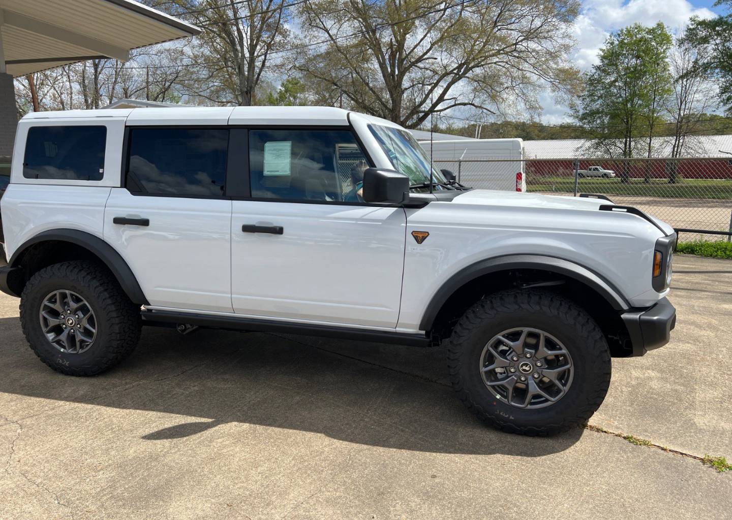 2025 Ford Bronco Badlands 4x4's photo