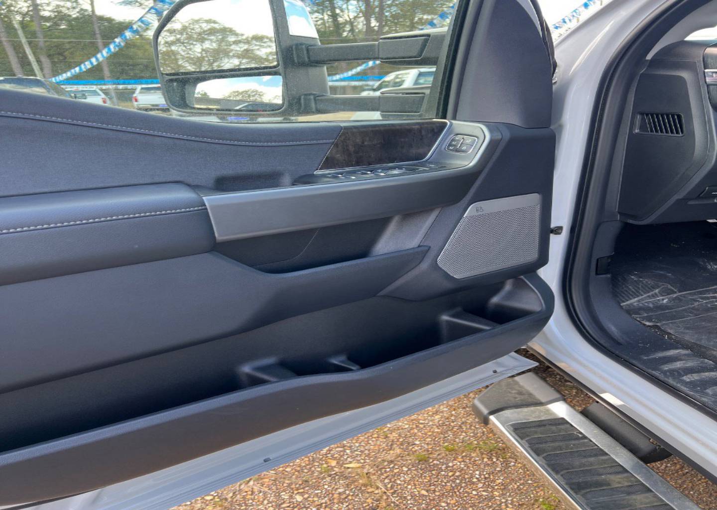 2026 Ford F-250 Super Duty Lariat - Photo 9