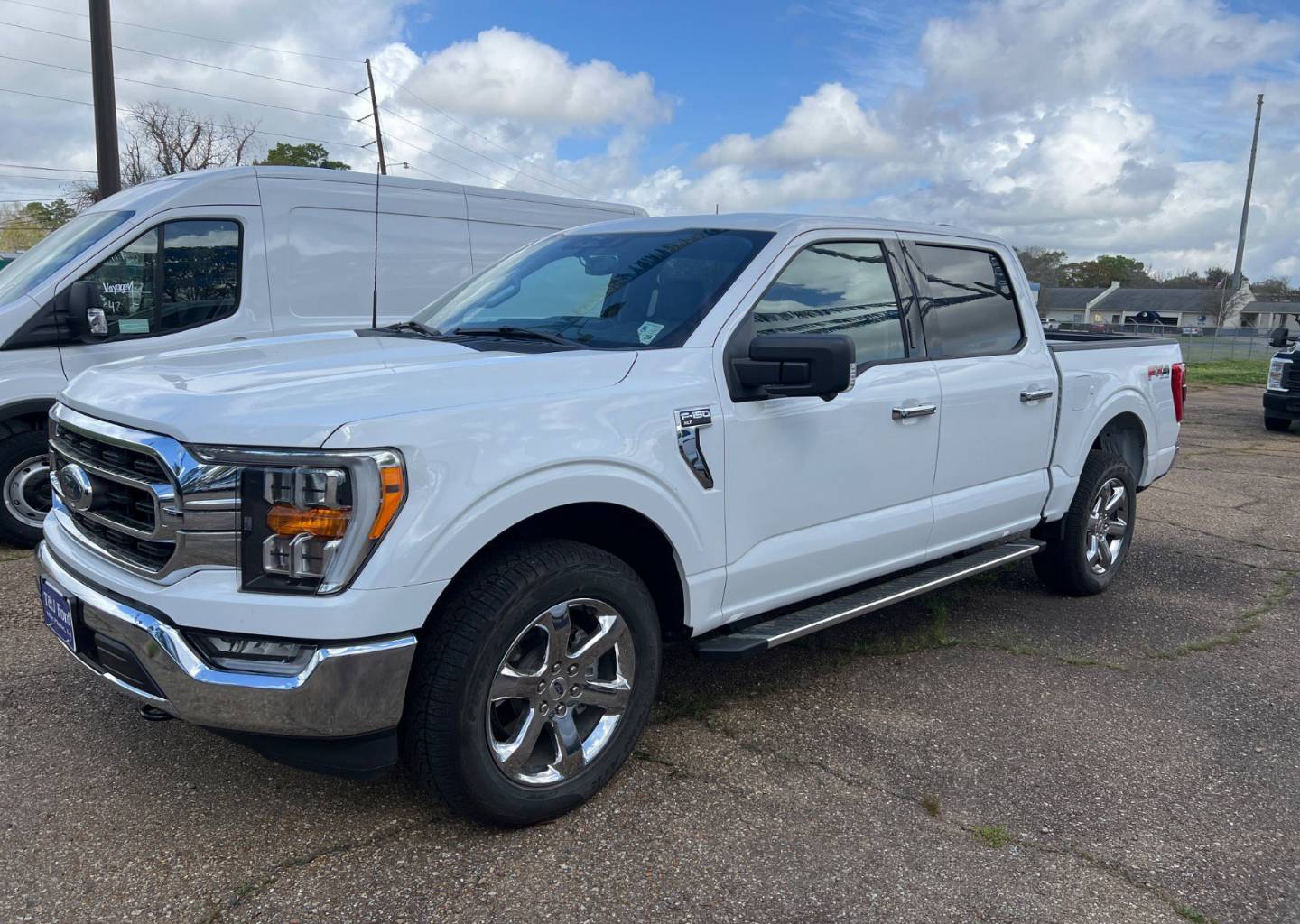 2023 Ford F-150 XLT 4x4 SuperCrew 5-1/2 Box's photo