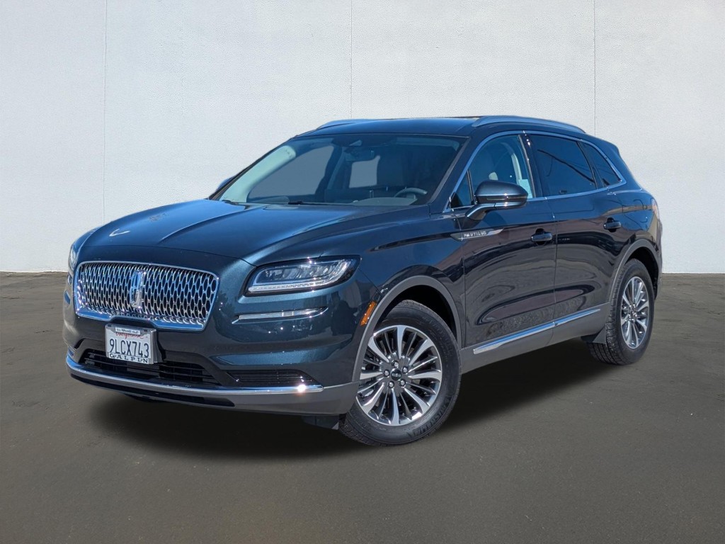 2023 Lincoln Nautilus Standard