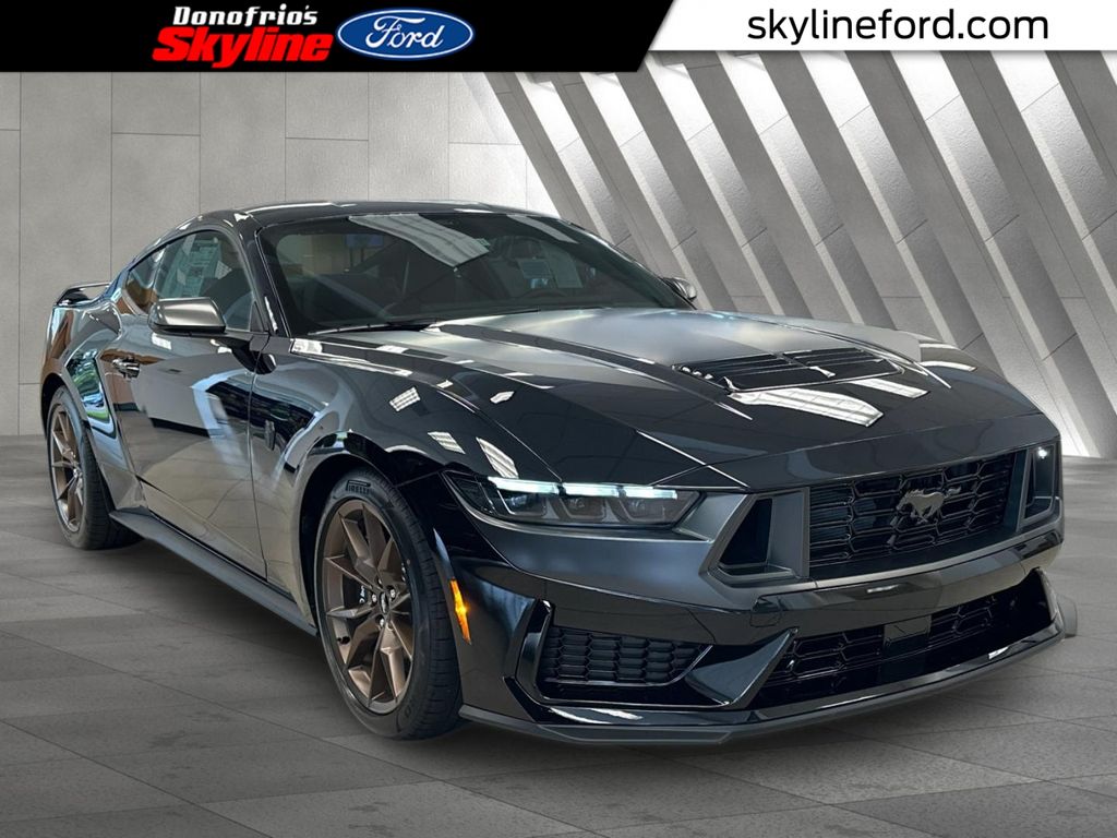 2026 Ford Mustang Dark Horse