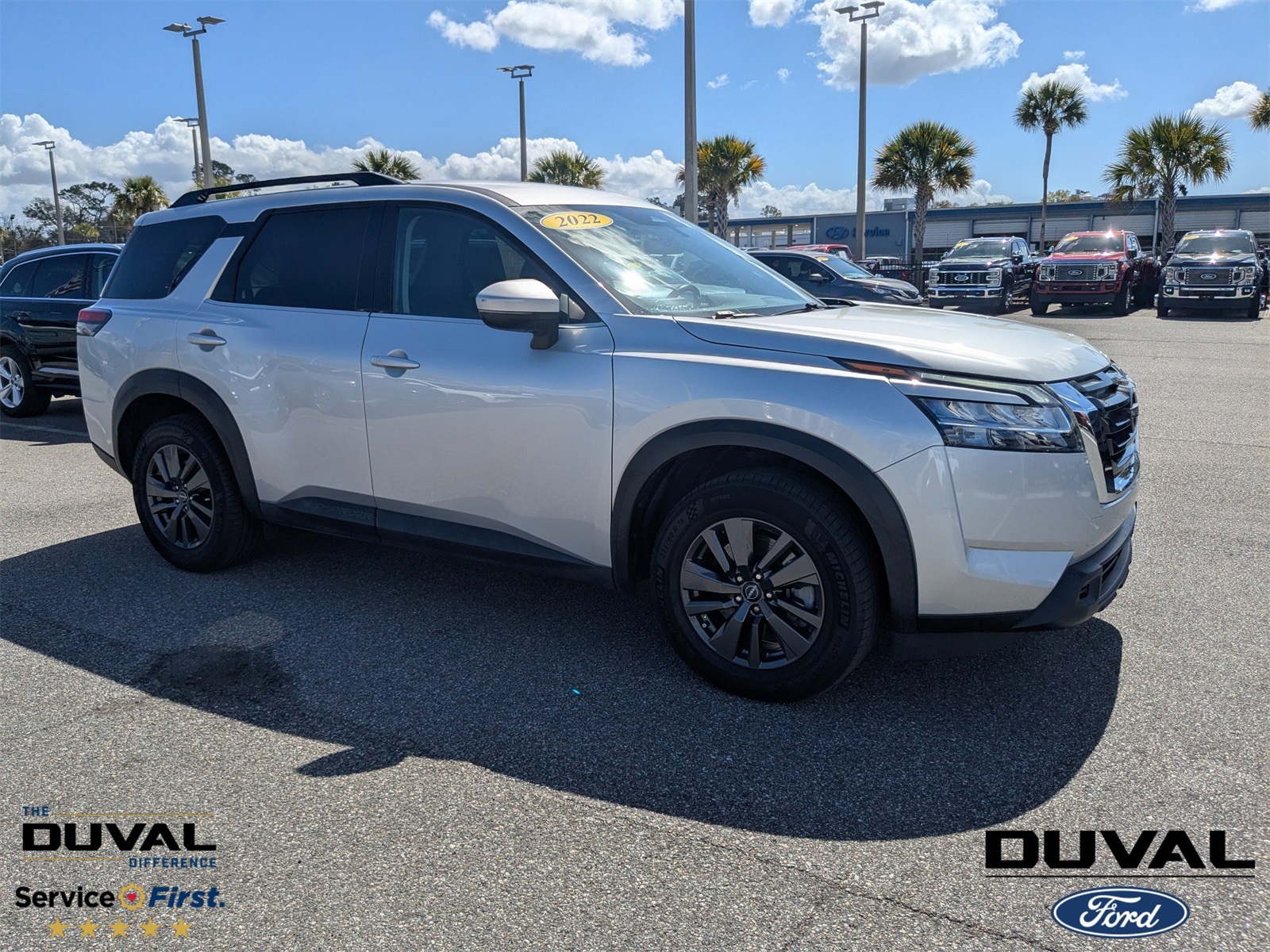 Used 2022 Nissan Pathfinder SV