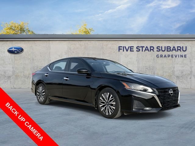 Used 2023 Nissan Altima 2.5 SV