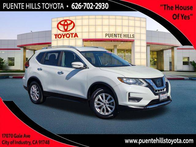 2017 Nissan Rogue SV