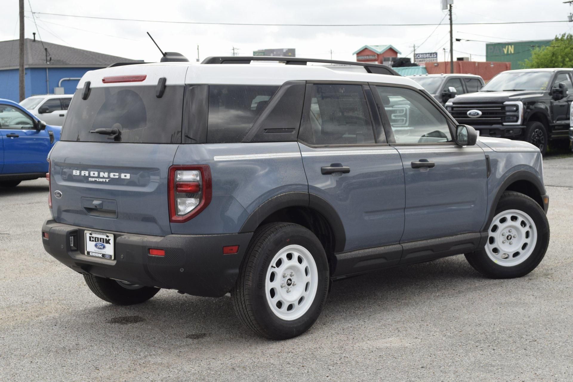 2025 Ford Bronco Sport Heritage - Photo 6