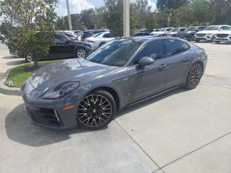 2025 Porsche Panamera Base