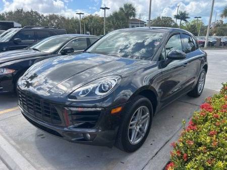 2018 Porsche Macan Base