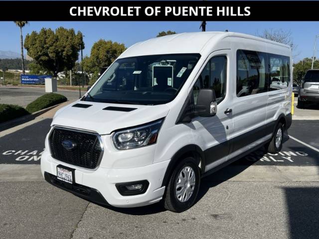 2023 Ford Transit Passenger Wagon XLT