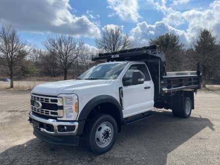 2025 Ford F-550SD XL