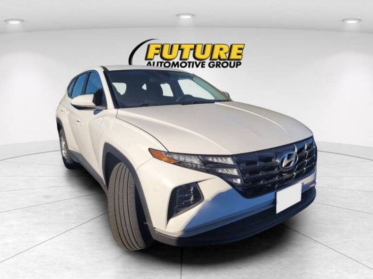 2023 Hyundai Tucson SE