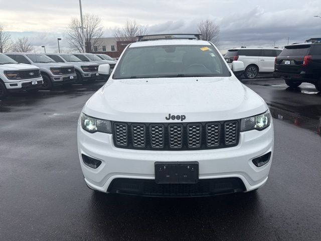 Used 2018 Jeep Grand Cherokee Altitude with VIN 1C4RJFAG3JC436425 for sale in Kansas City