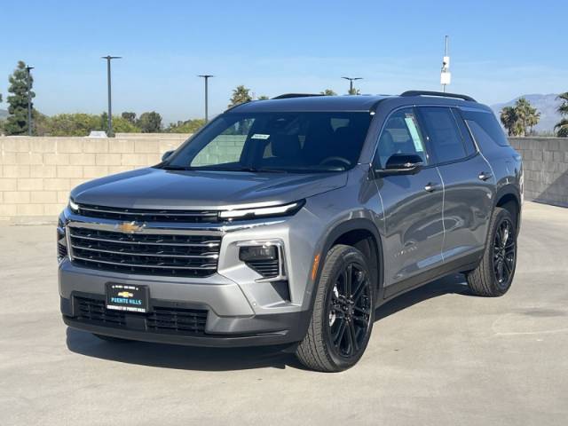 2026 Chevrolet Traverse FWD LT