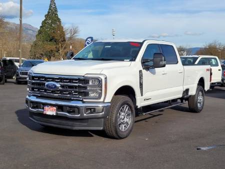 2026 Ford Super Duty F-350 SRW LARIAT