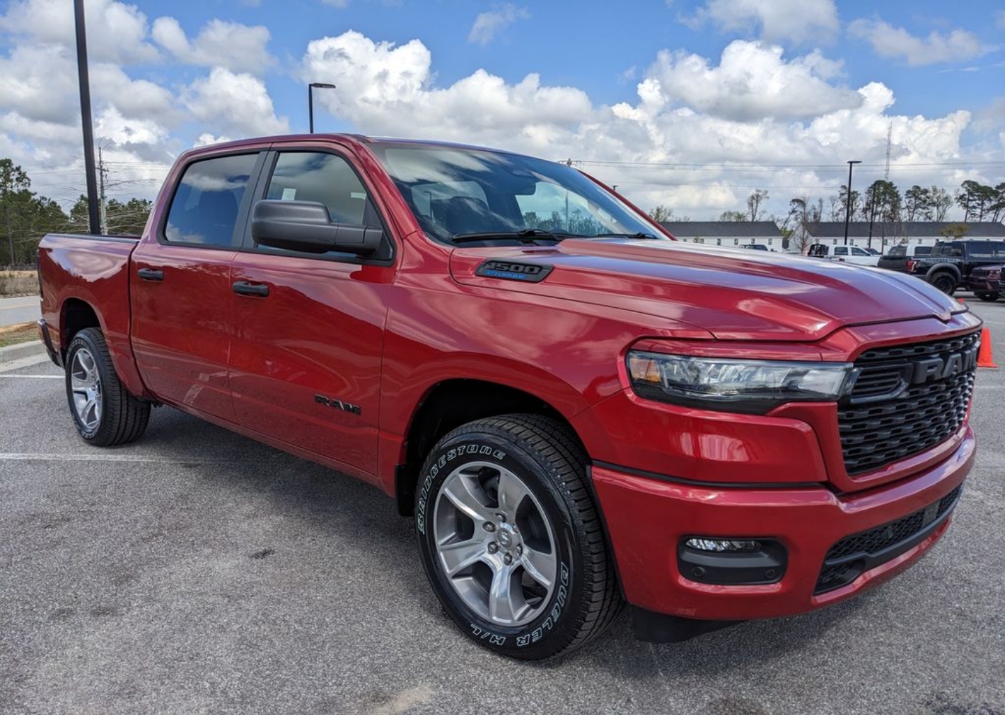 2026 RAM 1500 Express - Photo 16