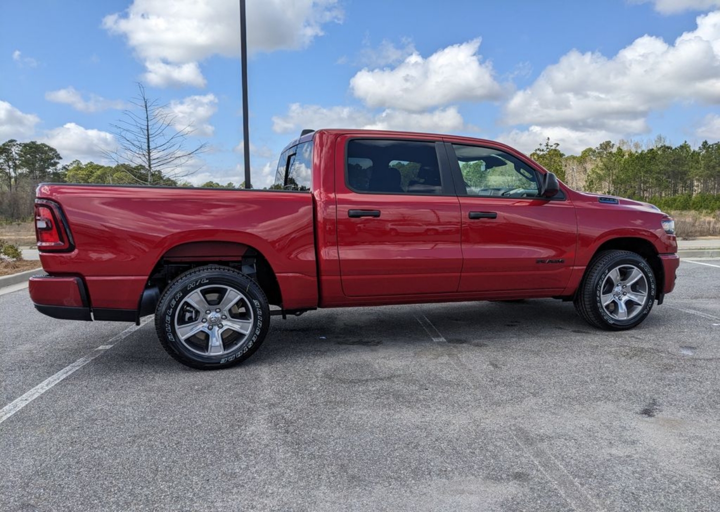 2026 RAM 1500 Express - Photo 21