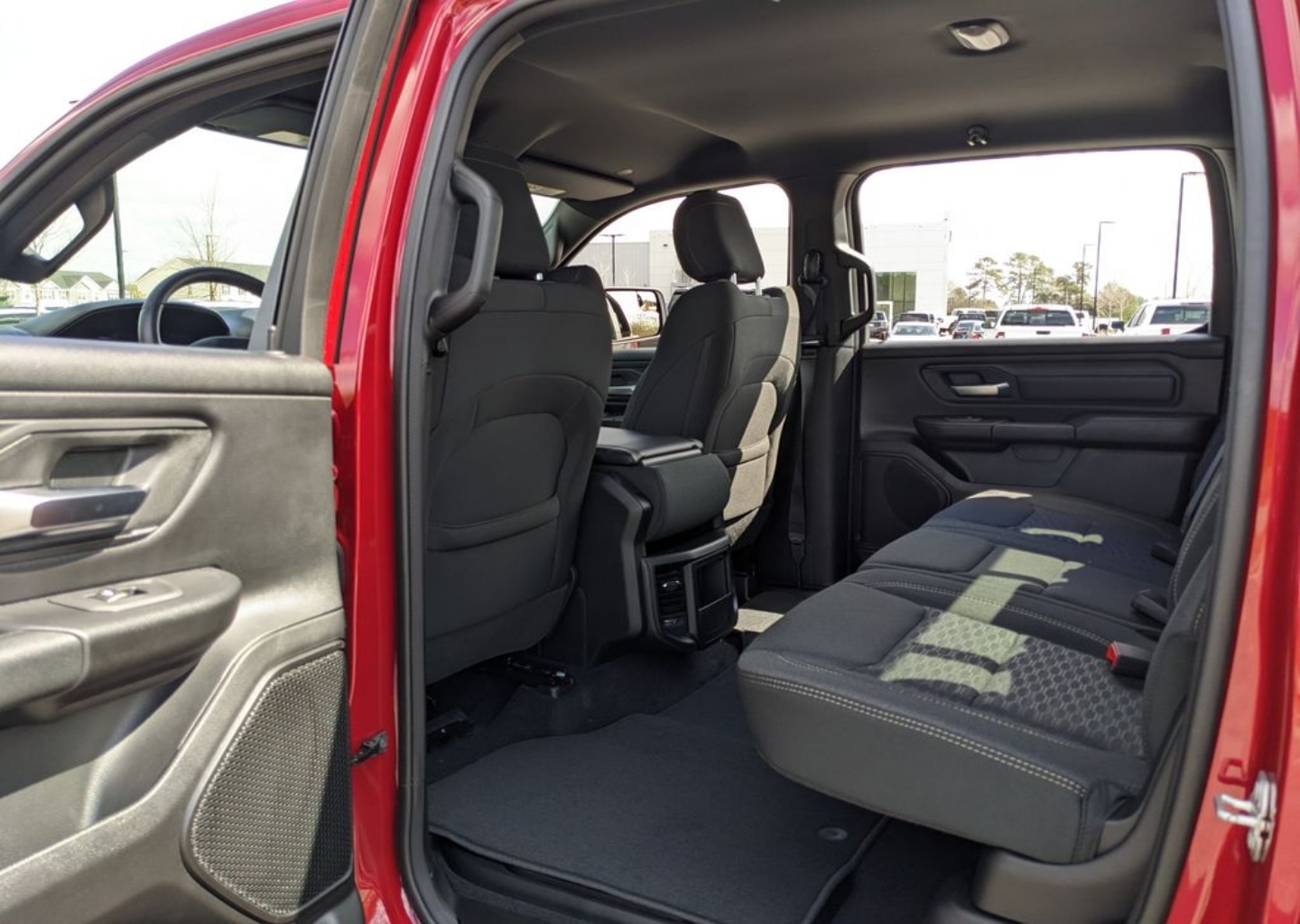 2026 RAM 1500 Express - Photo 34